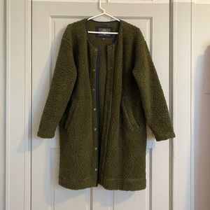 SALE: Oversized olive green Sherpa duster jacket by Toad & Co.